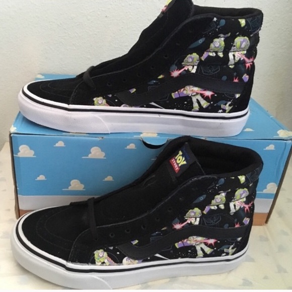 Vans Shoes - vans sk8-hi(toy story)buzz lgtyr/trwht